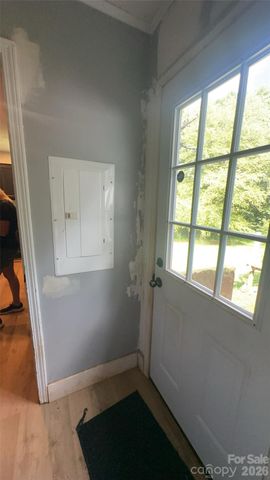 434 Mcalpin Lane, Taylorsville, NC 28681