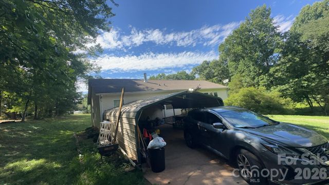 434 Mcalpin Lane, Taylorsville, NC 28681