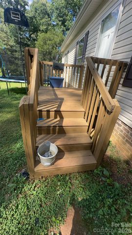 434 Mcalpin Lane, Taylorsville, NC 28681