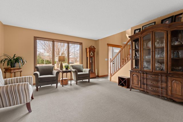 3680 Arlington Lane SE, Rochester, MN 55904