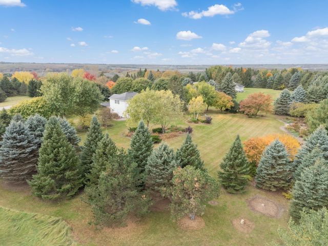3680 Arlington Lane SE, Rochester, MN 55904