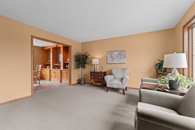 3680 Arlington Lane SE, Rochester, MN 55904