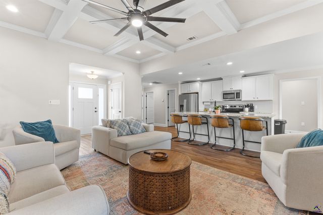 104 Sig Court, Kathleen, GA 31047
