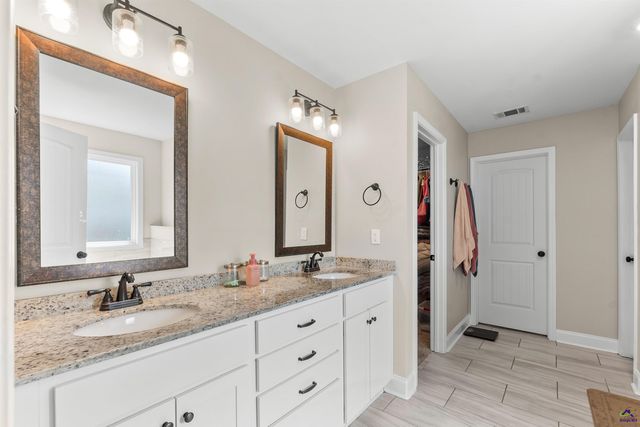 104 Sig Court, Kathleen, GA 31047