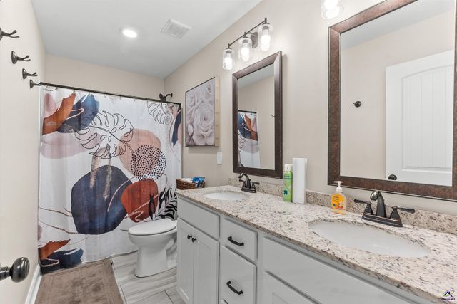 104 Sig Court, Kathleen, GA 31047