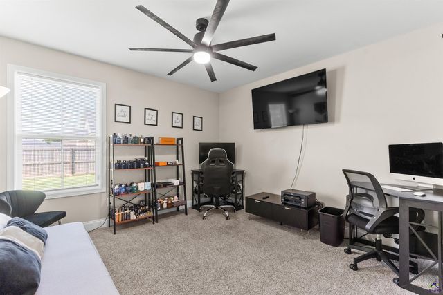 104 Sig Court, Kathleen, GA 31047