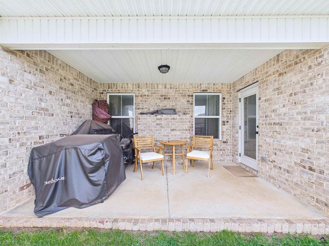 104 Sig Court, Kathleen, GA 31047