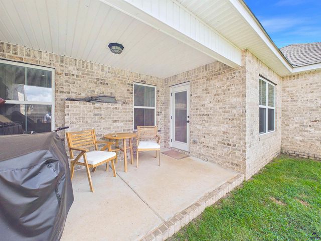 104 Sig Court, Kathleen, GA 31047
