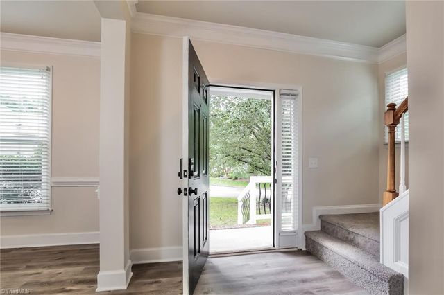 8 Brackenwood Court, Greensboro, NC 27407