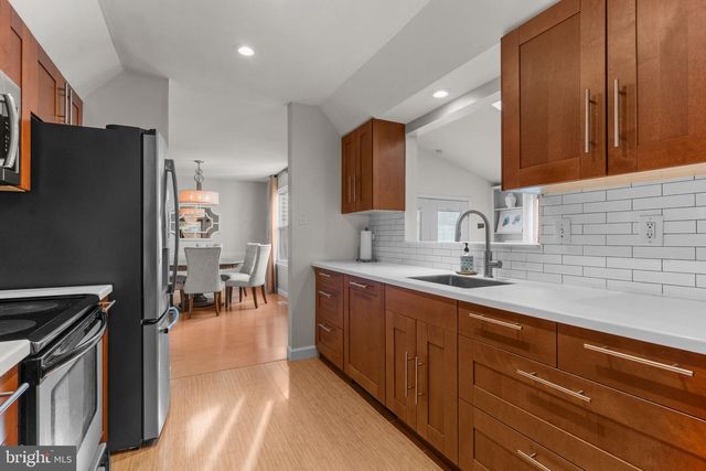 105 S TIMBER RD, Southampton, PA 18966