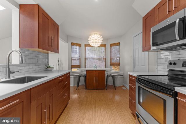 105 S TIMBER RD, Southampton, PA 18966