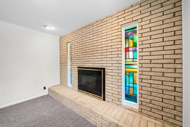 30906 Roycroft Street, Livonia, MI 48154