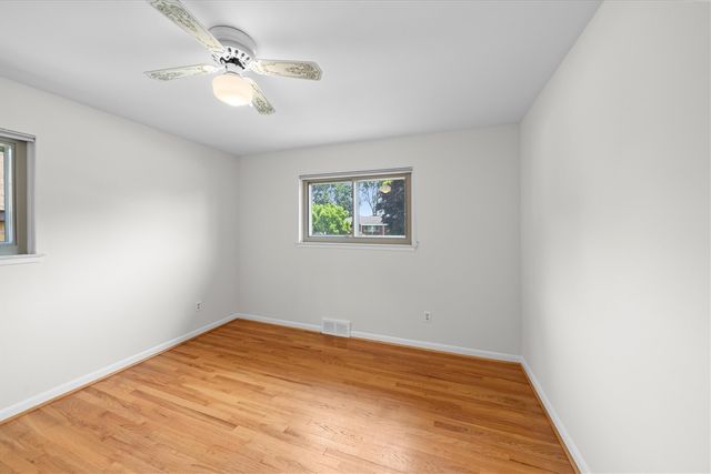 30906 Roycroft Street, Livonia, MI 48154