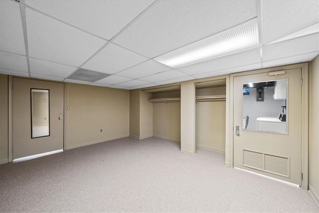 30906 Roycroft Street, Livonia, MI 48154
