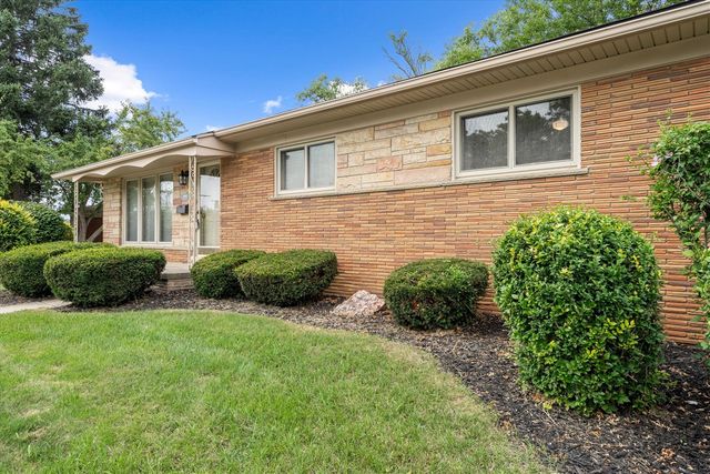 30906 Roycroft Street, Livonia, MI 48154