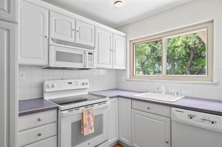30906 Roycroft Street, Livonia, MI 48154