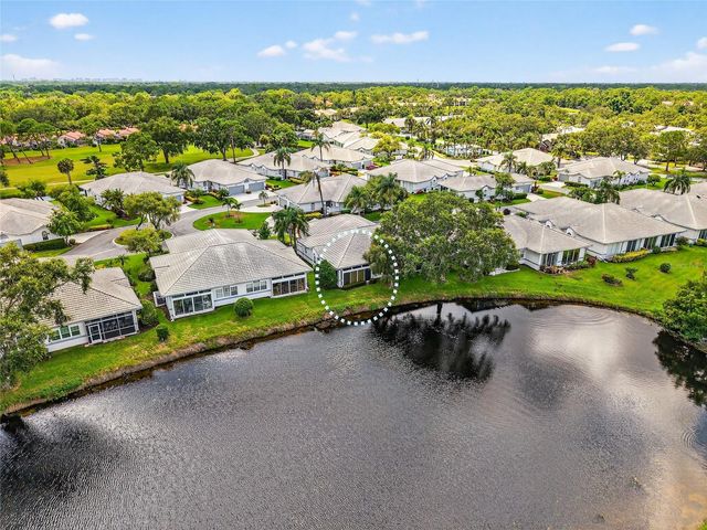 5633 E LONG COMMON COURT 20, Sarasota, FL 34235