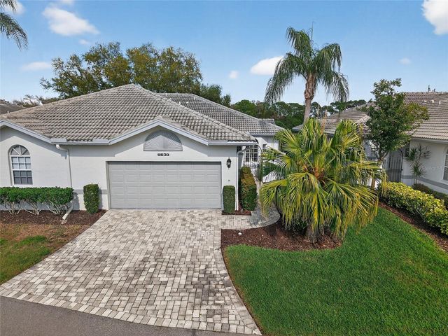 5633 E LONG COMMON COURT 20, Sarasota, FL 34235