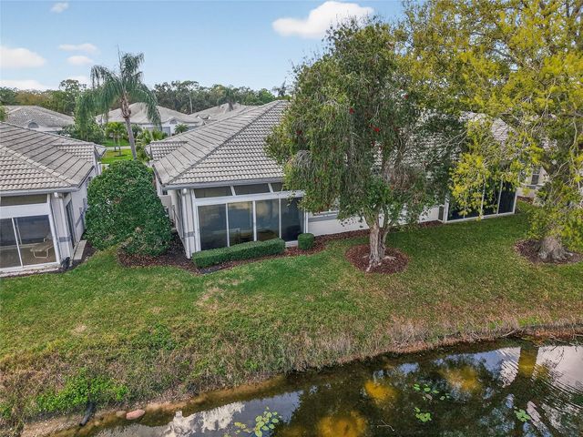 5633 E LONG COMMON COURT 20, Sarasota, FL 34235