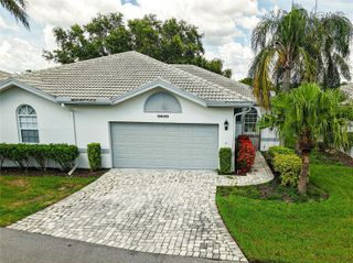 5633 E LONG COMMON COURT 20, Sarasota, FL 34235
