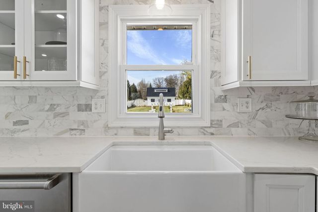 1 HIGHVIEW RD, Conowingo, MD 21918