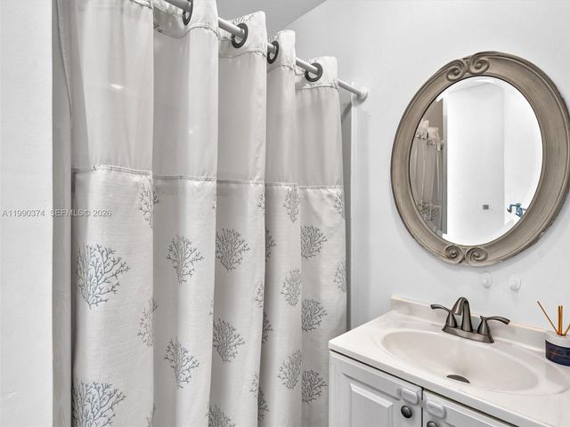 14051 SW 15th Ct, Davie, FL 33325