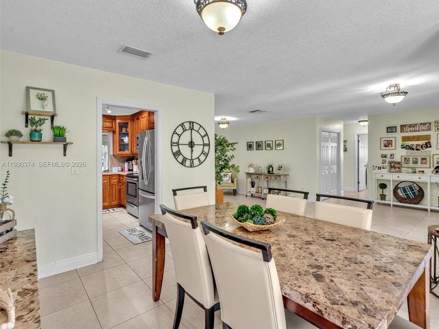 14051 SW 15th Ct, Davie, FL 33325