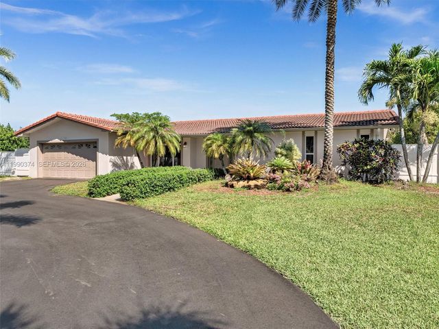 14051 SW 15th Ct, Davie, FL 33325