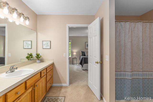 2009 Bryceway Court, Grand Rapids, MI 49505