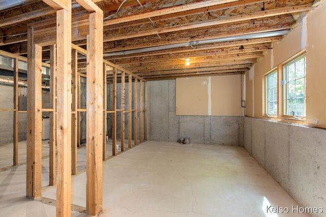 2009 Bryceway Court, Grand Rapids, MI 49505