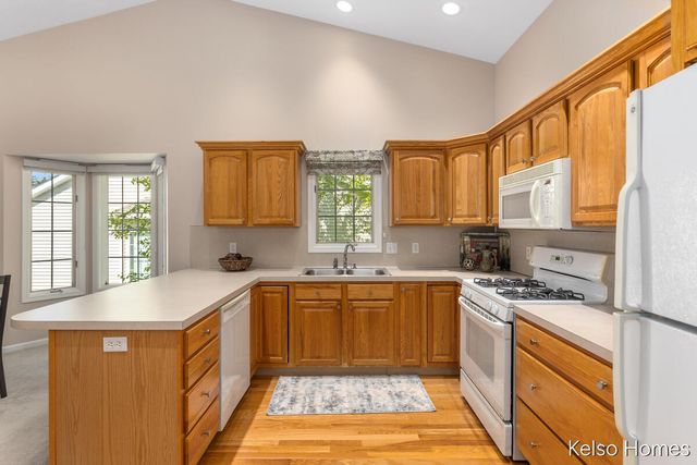 2009 Bryceway Court, Grand Rapids, MI 49505