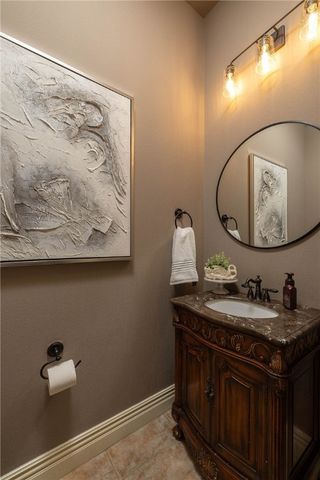 1204 SW Edinburgh Avenue, Bentonville, AR 72713