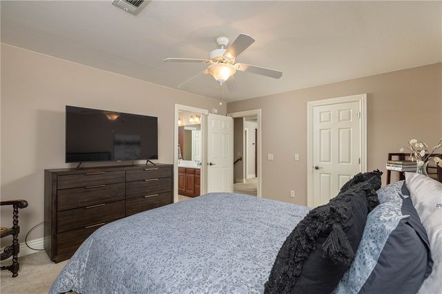 1204 SW Edinburgh Avenue, Bentonville, AR 72713