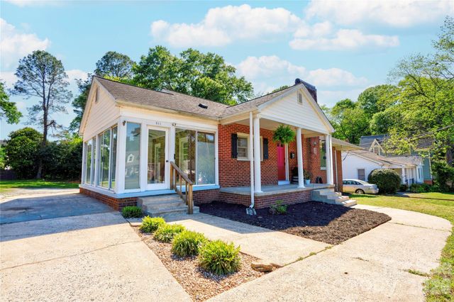511 W Sumter Street, Shelby, NC 28150
