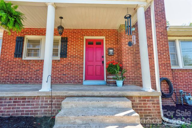 511 W Sumter Street, Shelby, NC 28150