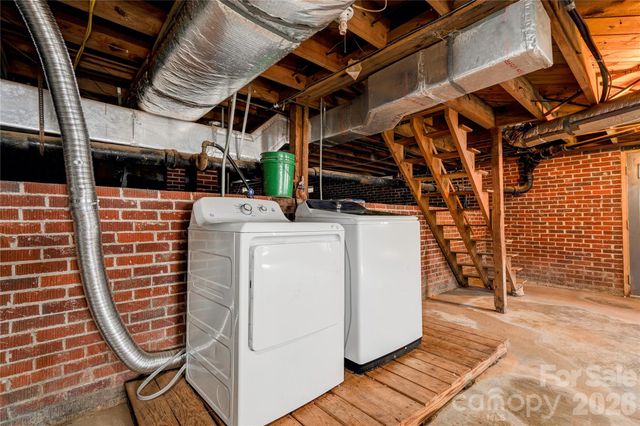 511 W Sumter Street, Shelby, NC 28150