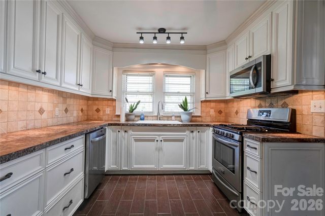 511 W Sumter Street, Shelby, NC 28150