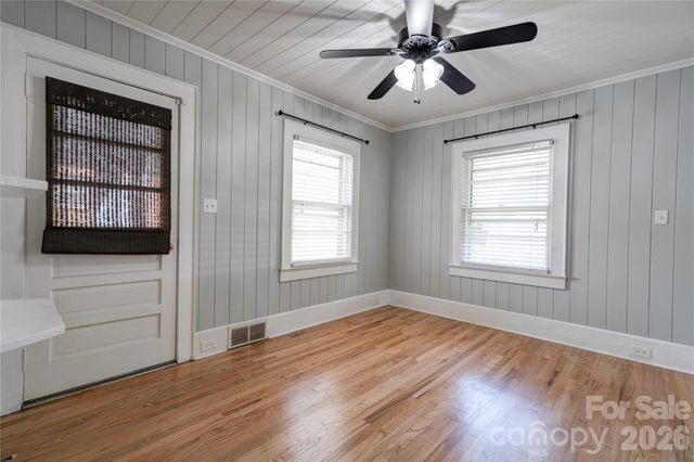 511 W Sumter Street, Shelby, NC 28150