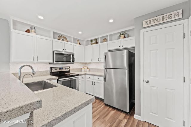 3423 CAROLINE RIDGE Lane E, Jacksonville, FL 32225