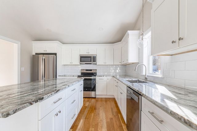 32 Pasture Hill Road, Plymouth, MA 02360