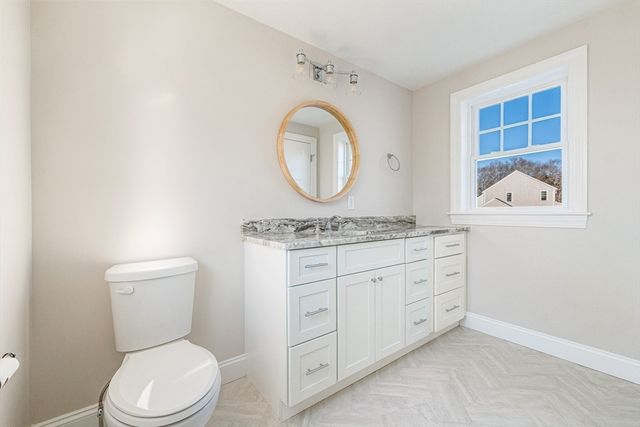 32 Pasture Hill Road, Plymouth, MA 02360
