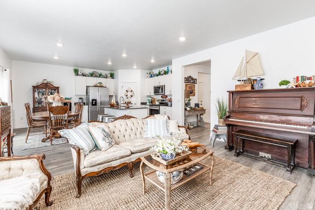 1219 S RAINTREE LN, Santaquin, UT 84655