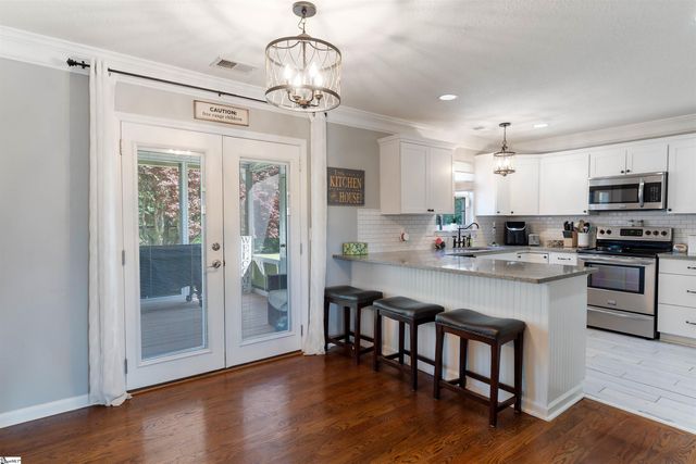 46 Rustcraft Drive, Greer, SC 29651