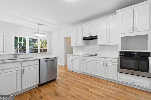 2410 Alexander Lake Drive SW, Marietta, GA 30064