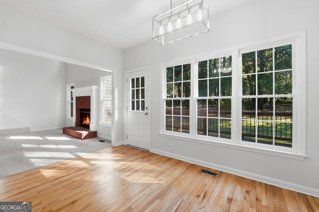 2410 Alexander Lake Drive SW, Marietta, GA 30064