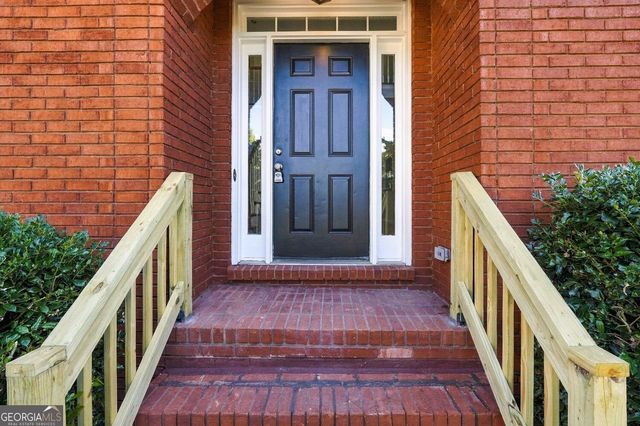 2410 Alexander Lake Drive SW, Marietta, GA 30064