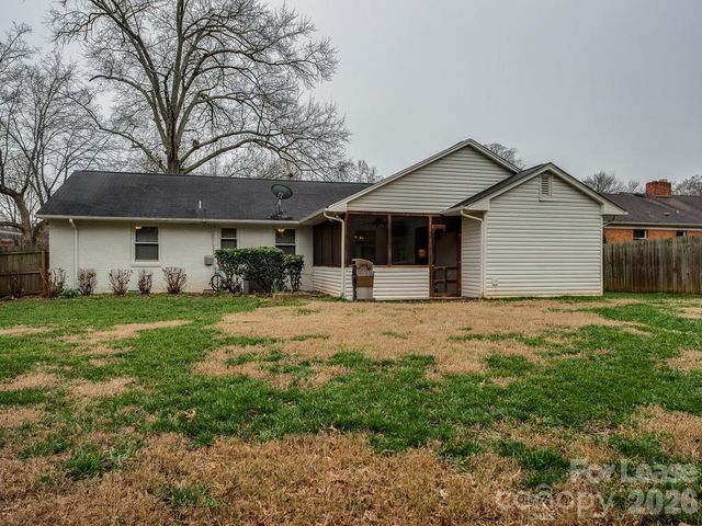 1201 Seneca Place, Charlotte, NC 28210