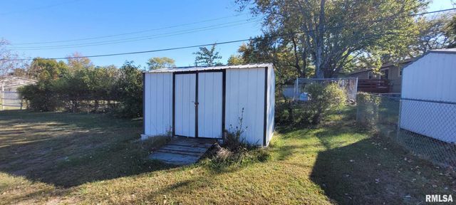 3221 PEACH Street, Mt Vernon, IL 62864