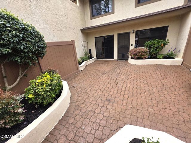 624 Thoreau Lane, Ventura, CA 93003