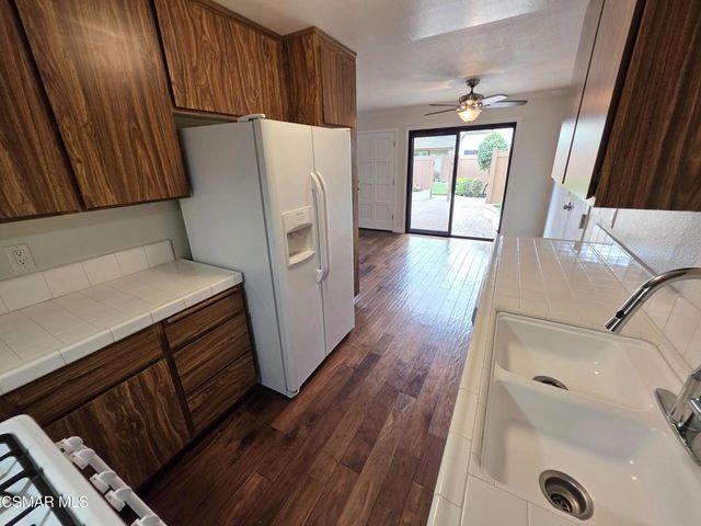 624 Thoreau Lane, Ventura, CA 93003